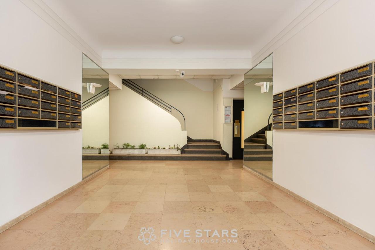 Suite Reine Marie Fshh Nisa Exterior foto